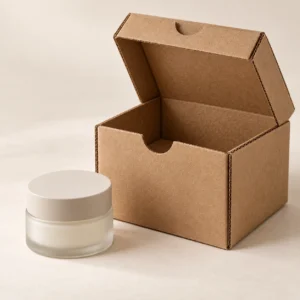 AI concept: brown cosmetic mailer with a light-coloured cosmetic jar, detail view.